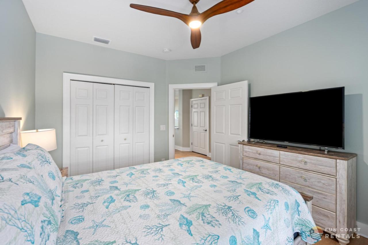 On Flagler Avenue! Dog Friendly With Balcony And Parking Walk To The Beach! New Smyrna Beach Exteriér fotografie